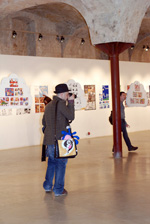 Фотография с Коммиссии 2008: Иностранные комиксисты на выставке